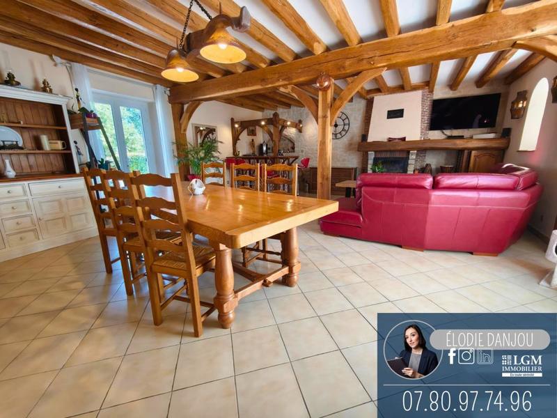 Maison - 170 m² - 5 pièces