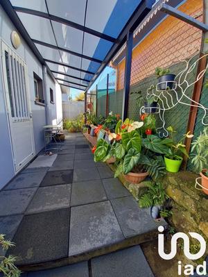 Maison - 100 m² - 5 pièces