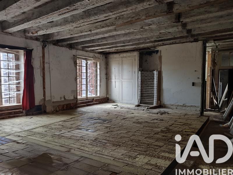 Maison - 495 m² - 8 pièces