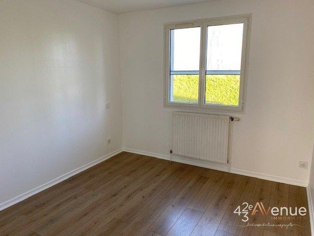 Maison - 122 m² - 5 pièces