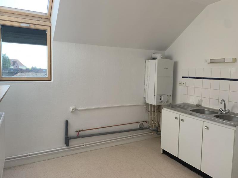 Appartement ancien - 78 m² - 3 pièces