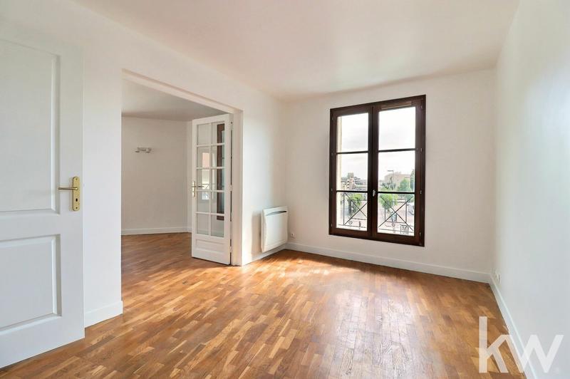 Appartement - 90 m² - 4 pièces