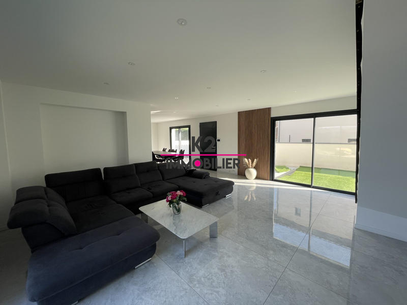 Villa - 143 m² - 5 pièces