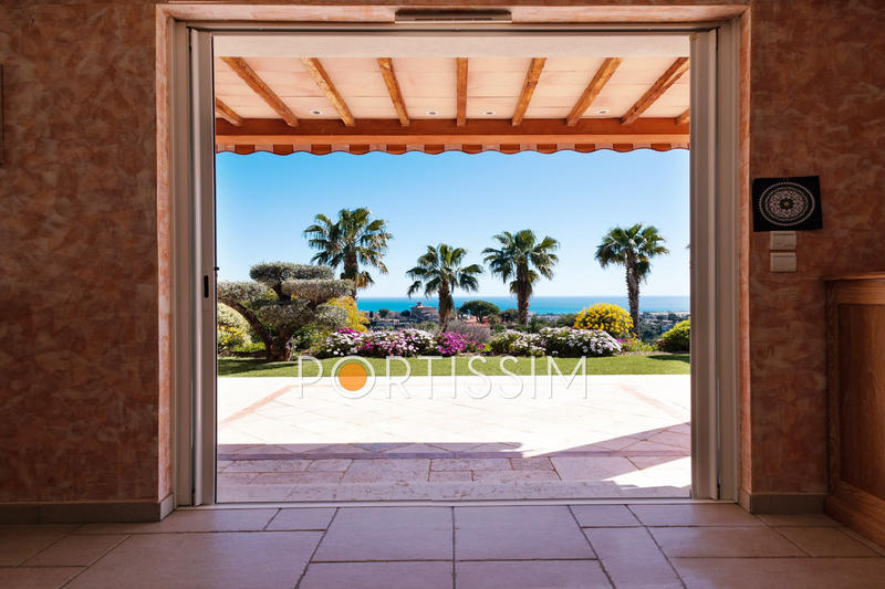 Maison de maîtres - 180 m² - 8 pièces