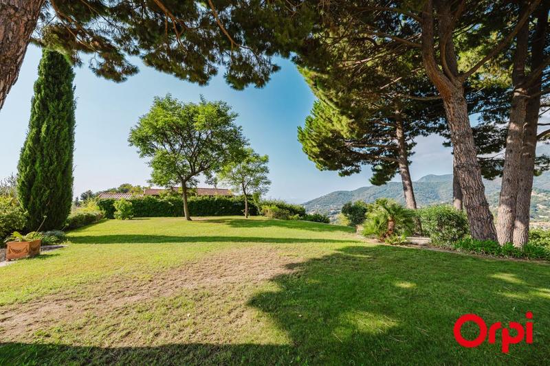 Villa - 366 m² - 11 pièces