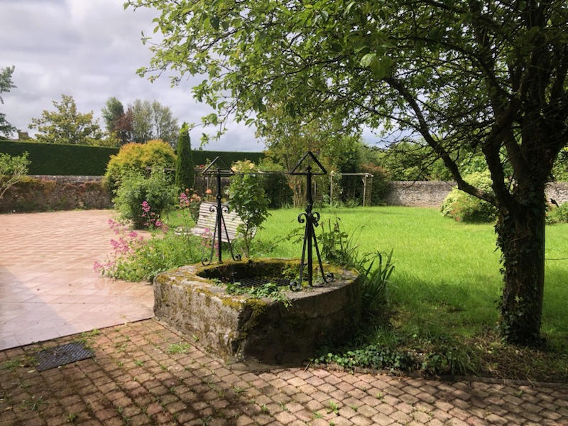 Maison bourgeoise - 240 m² - 11 pièces