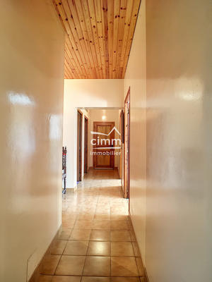 Maison - 111 m² - 4 pièces