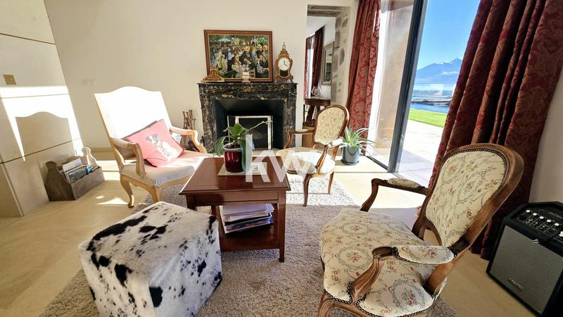 Maison - 600 m² - 10 pièces