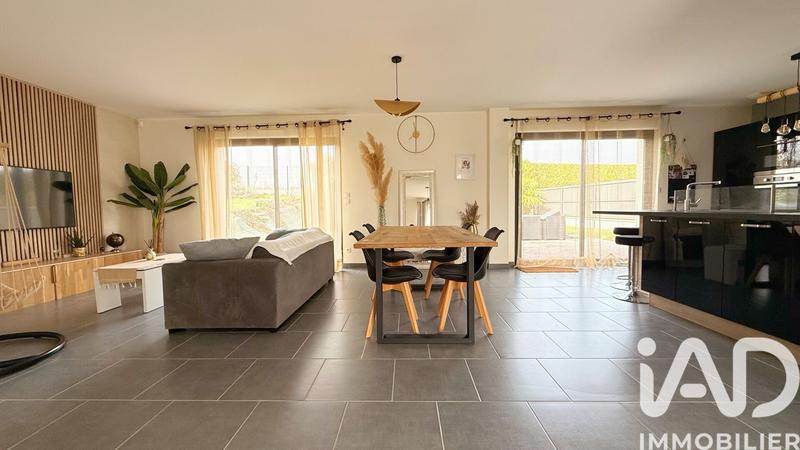 Maison - 125 m² - 6 pièces