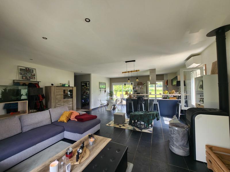 Maison - 125 m² - 5 pièces