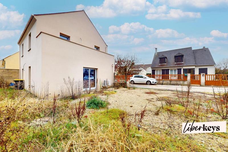 Maison - 108 m² - 4 pièces