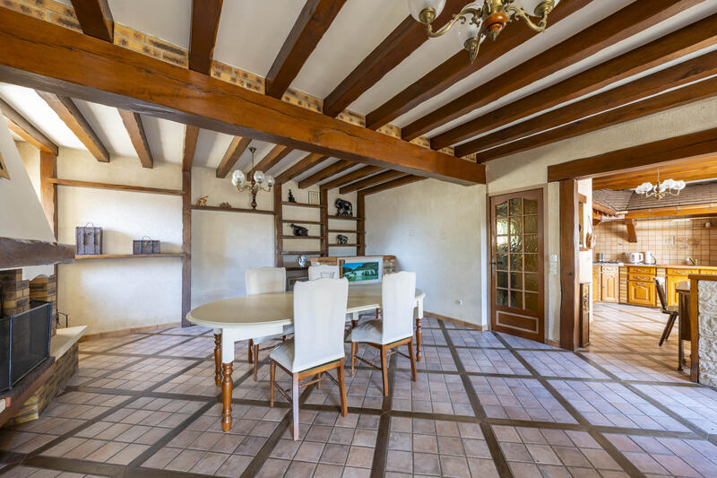 Maison - 133 m² - 6 pièces