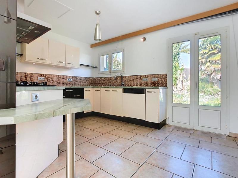 Maison - 150 m² - 6 pièces