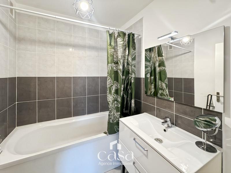 Appartement - 63 m² - 3 pièces