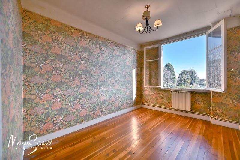 Maison - 162 m² - 8 pièces