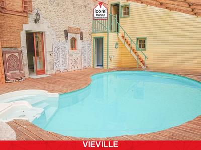 Maison - 200 m² - 8 pièces