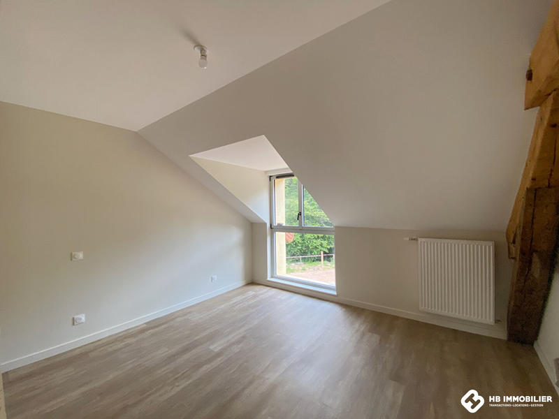 Maison - 104 m² - 4 pièces