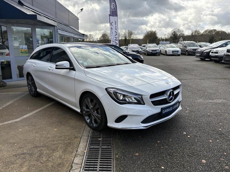 Mercedes Cla Shooting Brake 200 Cdi Sensation 7g-Dct + Attelage - Toit ouvrant
