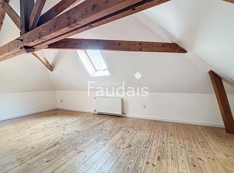 Maison - 127 m² - 7 pièces