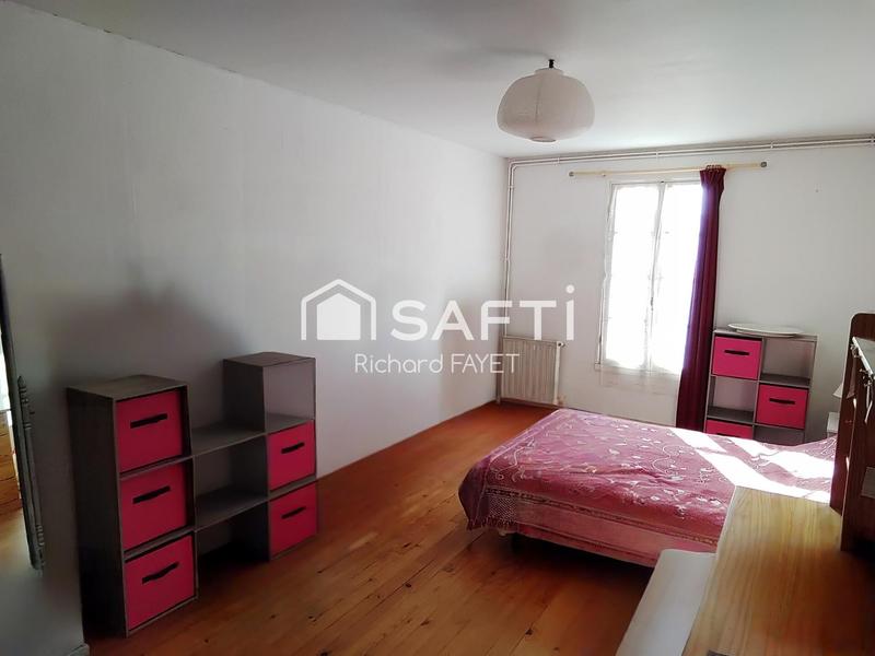 Maison - 195 m² - 8 pièces