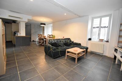 Maison de village - 150 m² - 6 pièces