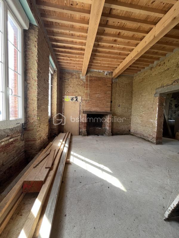 Demeure - 470 m² - 7 pièces