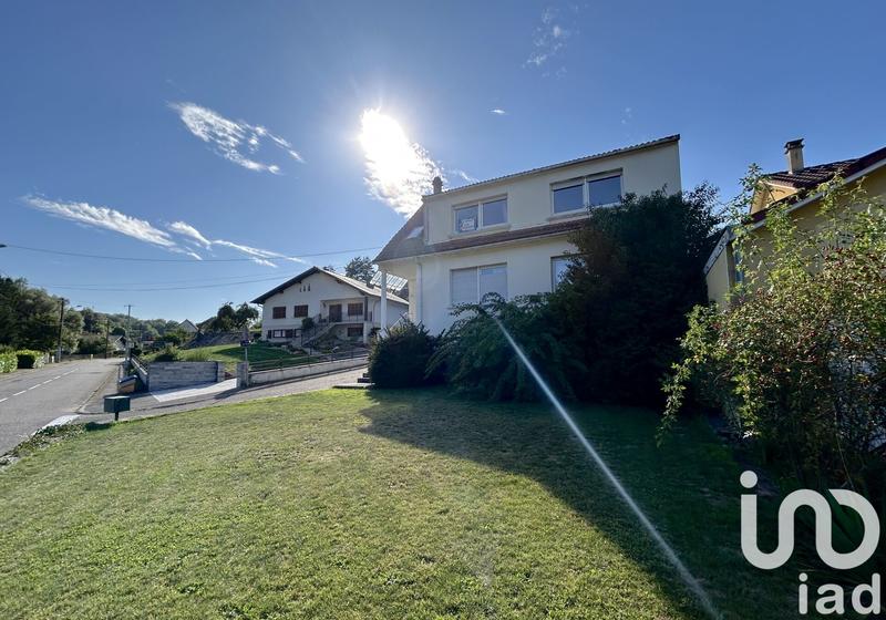 Maison - 127 m² - 7 pièces