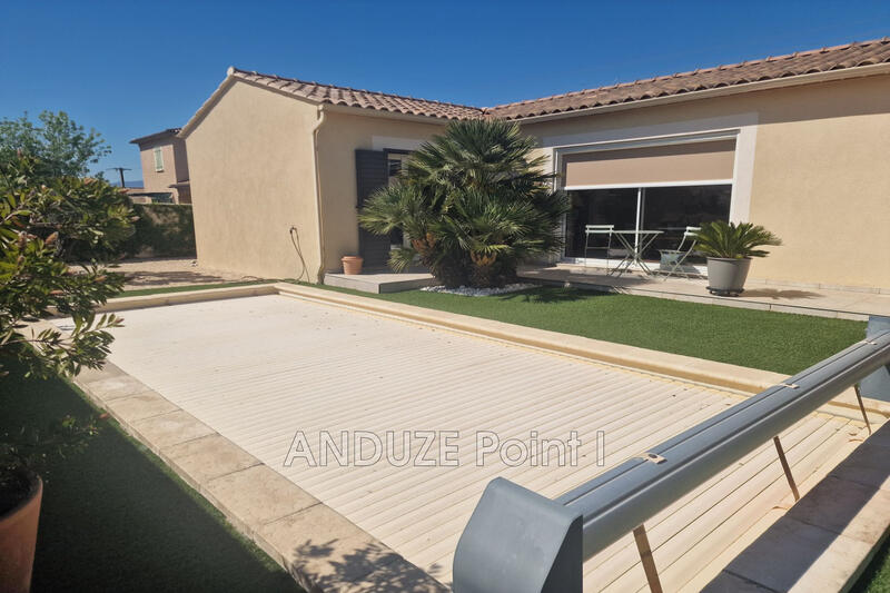 Maison - 105 m² - 4 pièces