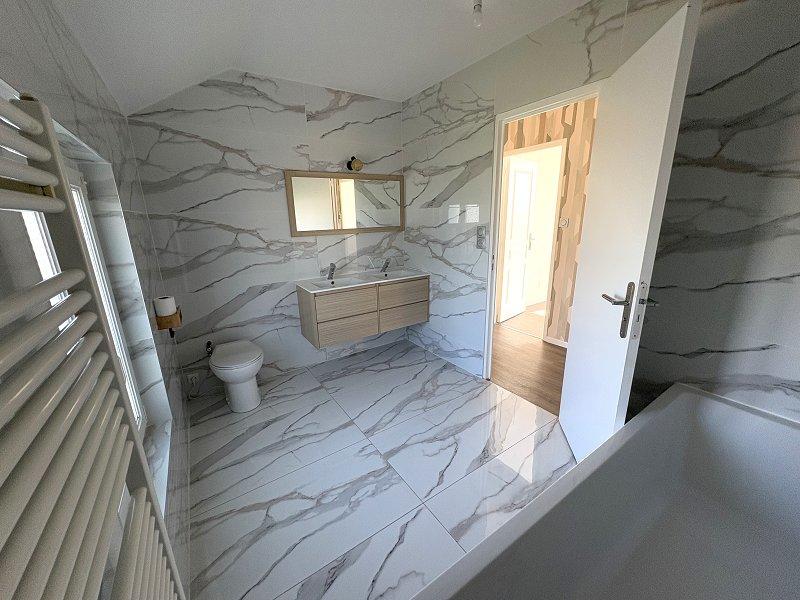 Maison - 82 m² - 5 pièces