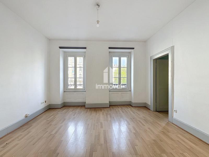 Appartement - 75 m² - 3 pièces