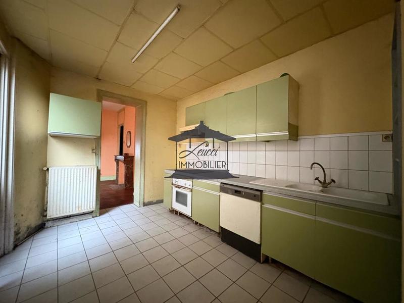 Maison - 140 m² - 7 pièces