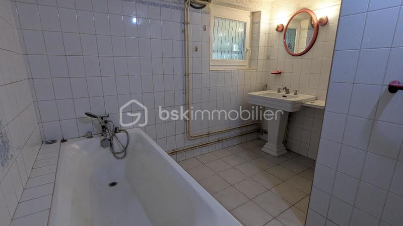 Maison - 149 m² - 7 pièces