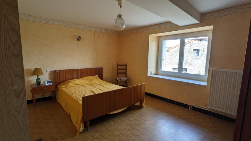 Maison - 189 m² - 9 pièces