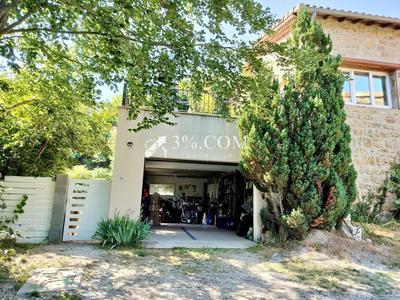 Maison en pierre - 145 m² - 8 pièces