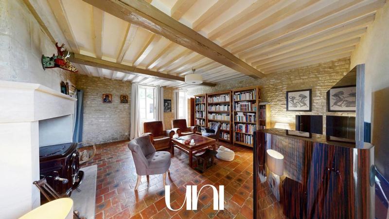 Maison - 228 m² - 7 pièces