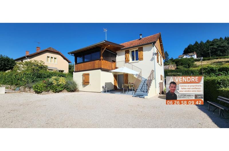 Maison - 105 m² - 4 pièces