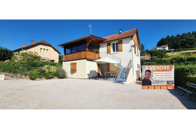 Maison - 105 m² - 4 pièces