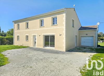 Maison - 186 m² - 10 pièces