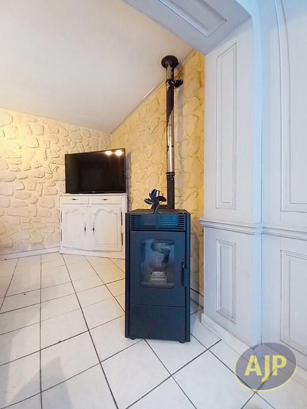 Maison - 140 m² - 6 pièces