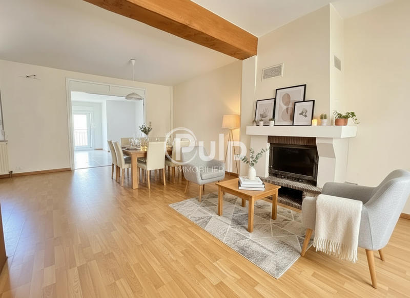 Maison - 95 m² - 3 pièces