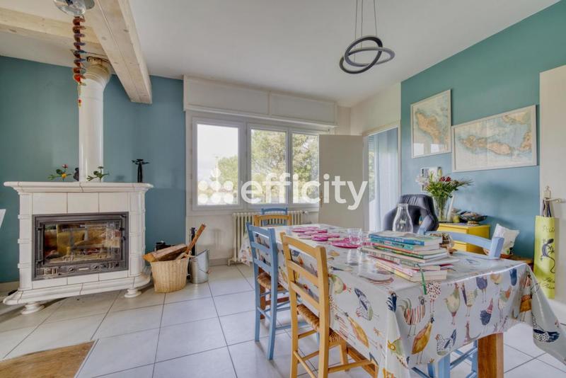 Villa - 162 m² - 6 pièces