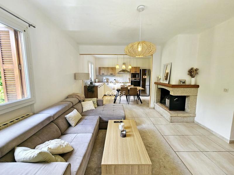 Maison - 80 m² - 3 pièces