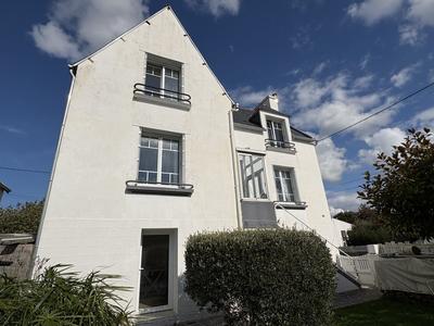 Maison - 115 m² - 7 pièces