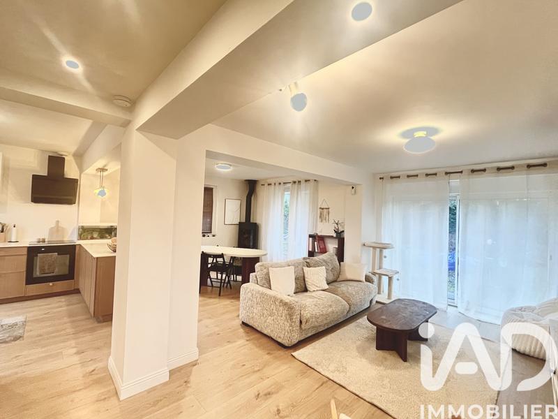 Maison - 80 m² - 4 pièces