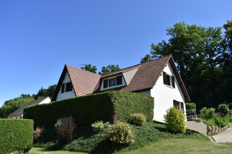 Maison - 159 m² - 7 pièces