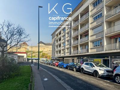 Local commercial - 99 m² - 4 pièces