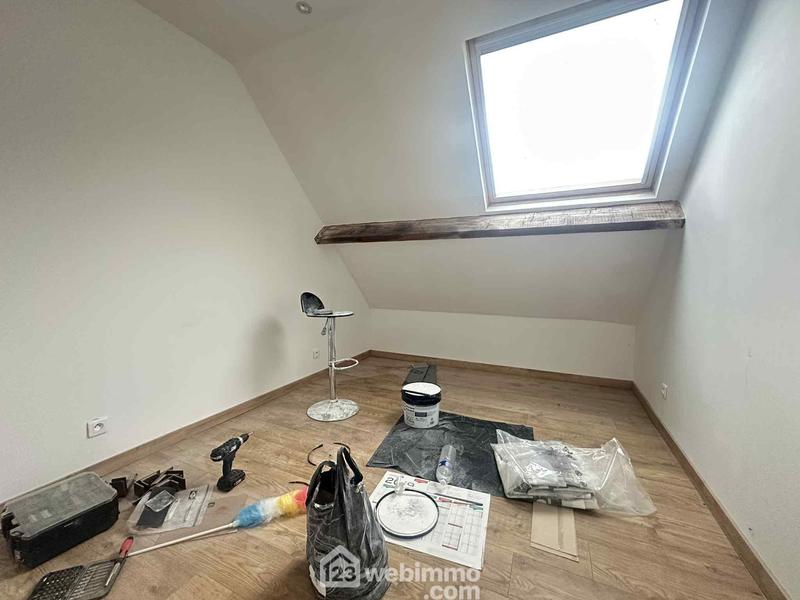 Maison - 140 m² - 8 pièces