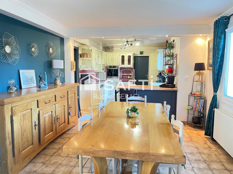 Maison - 110 m² - 5 pièces