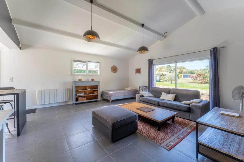 Maison - 180 m² - 8 pièces