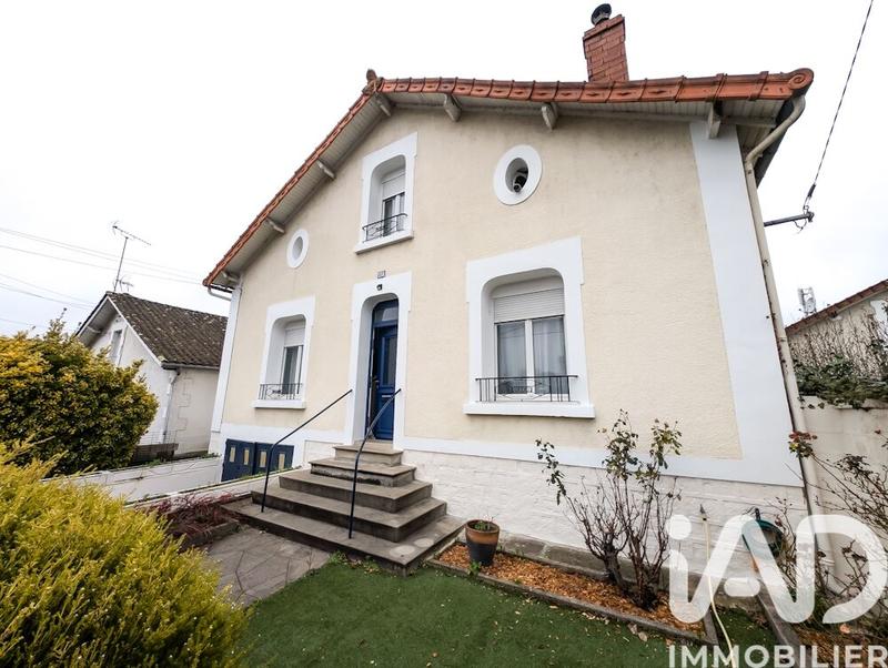 Maison - 121 m² - 6 pièces